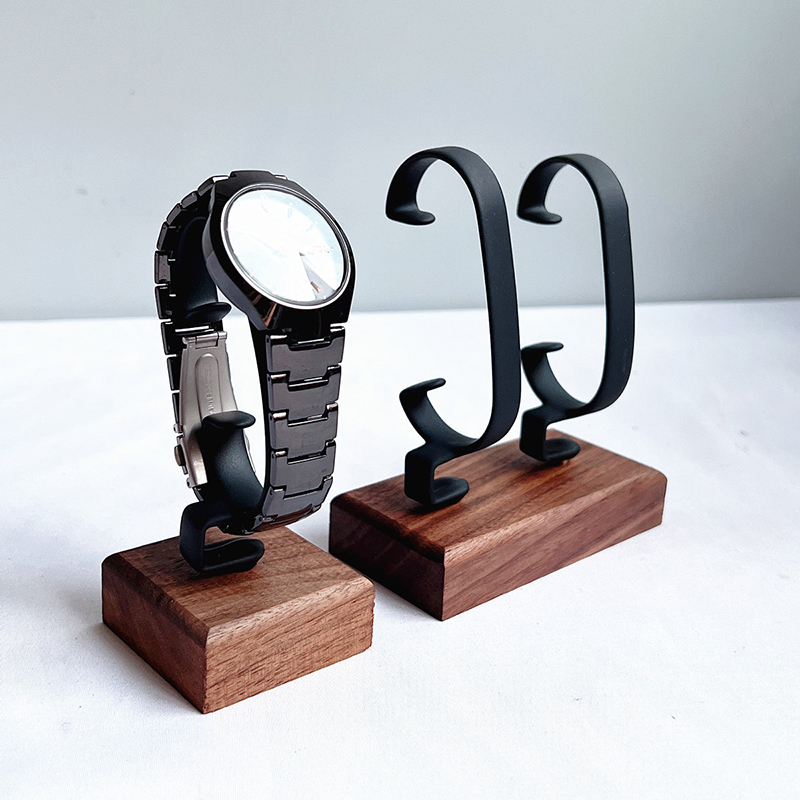 Support de montre en bois en f - Jewelry And Watches Inc avis et prix